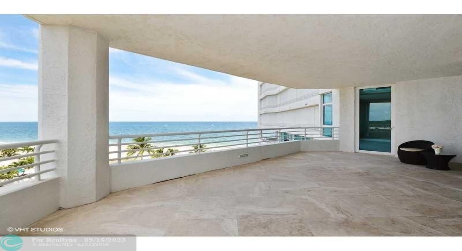 Balcony/Deck