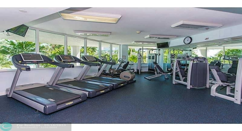 Fitness Center w/Ocean Views