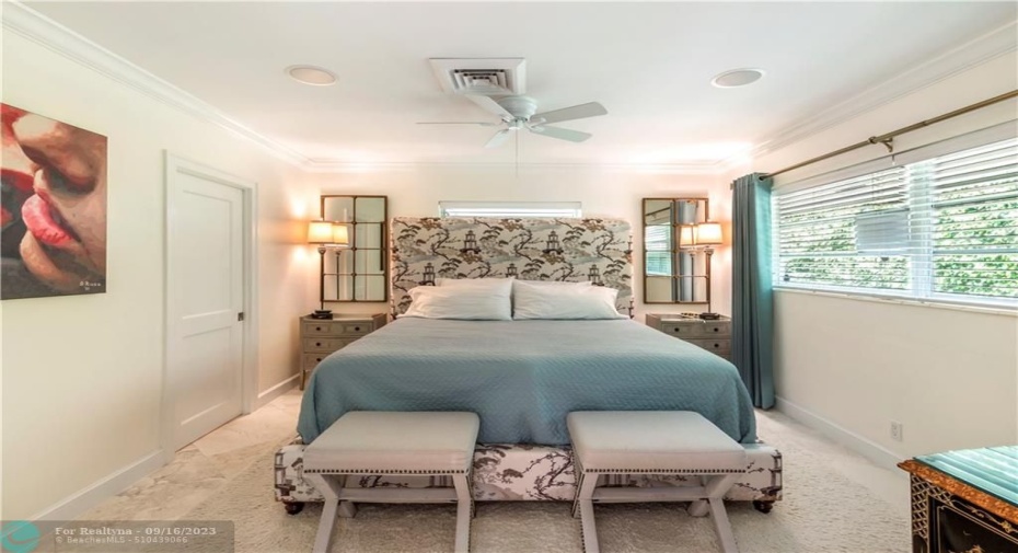 Master Bedroom (1)