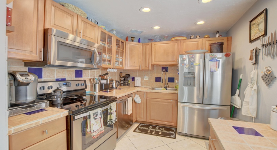 462 Normandy J Lane, Delray Beach, Florida 33484, 2 Bedrooms Bedrooms, ,2 BathroomsBathrooms,Condominium,For Sale,Normandy J,2,RX-10908622