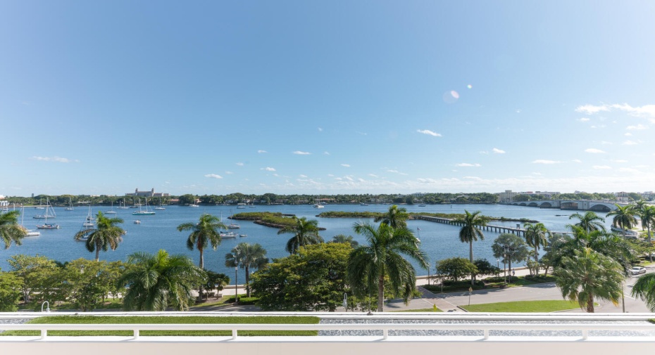 525 S South Flagler Drive Unit 6c&6d, West Palm Beach, Florida 33401, 4 Bedrooms Bedrooms, ,4 BathroomsBathrooms,Condominium,For Sale,South Flagler,6,RX-10846906