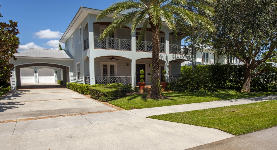 1002 NW 1st Avenue, Delray Beach, Florida 33444, 3 Bedrooms Bedrooms, ,3 BathroomsBathrooms,Single Family,For Sale,1st,RX-10909272