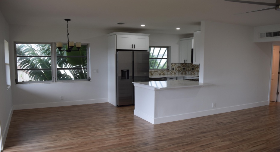 112 Salisbury Unit E, West Palm Beach, Florida 33417, 2 Bedrooms Bedrooms, ,1 BathroomBathrooms,Condominium,For Sale,Salisbury,2,RX-10904173