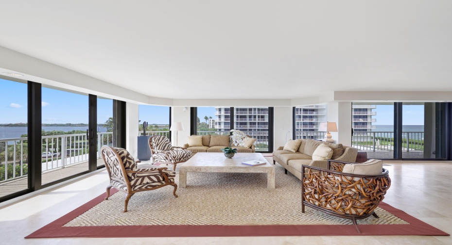 3170 S Ocean Boulevard Unit S405, Palm Beach, Florida 33480, 3 Bedrooms Bedrooms, ,3 BathroomsBathrooms,Condominium,For Sale,Ocean,4,RX-10913354