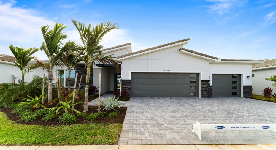 14236 SW Britton Avenue, Port Saint Lucie, Florida 34987, 4 Bedrooms Bedrooms, ,3 BathroomsBathrooms,Single Family,For Sale,Britton,RX-10915397