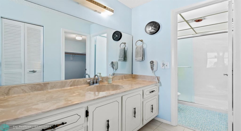FULL BATH