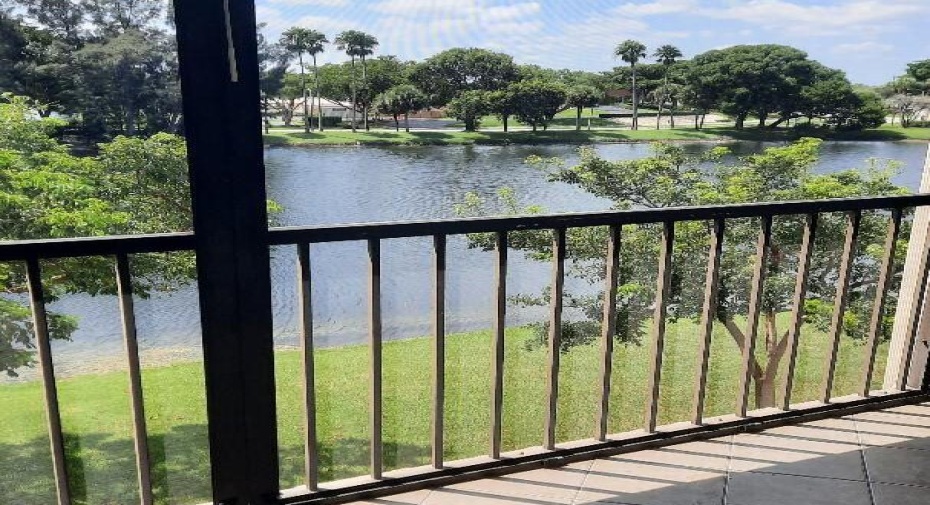 5598 Witney Drive Unit 313, Delray Beach, Florida 33484, 2 Bedrooms Bedrooms, ,2 BathroomsBathrooms,Condominium,For Sale,Witney,3,RX-10915903