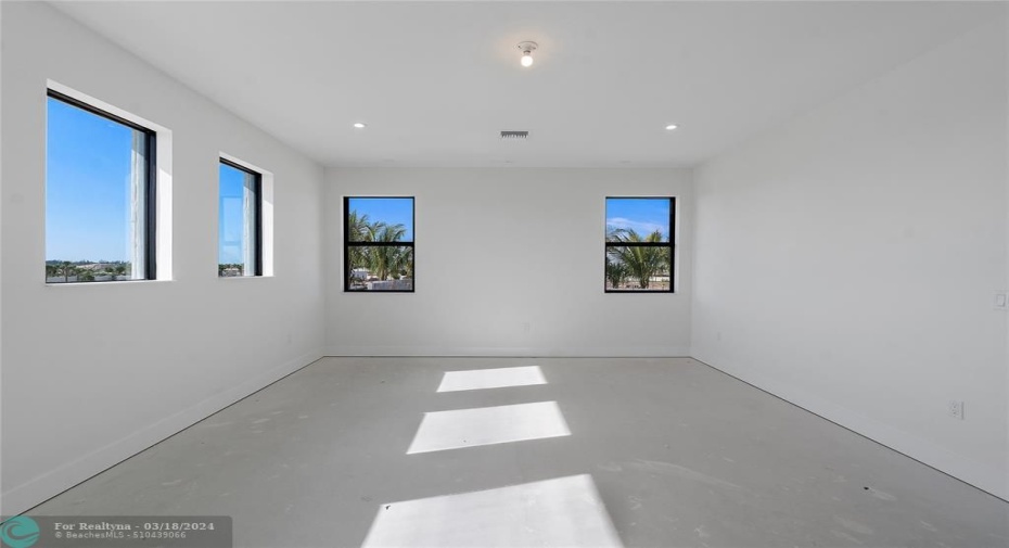 Media Room/Loft