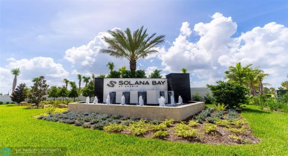Solana Bay Entrance