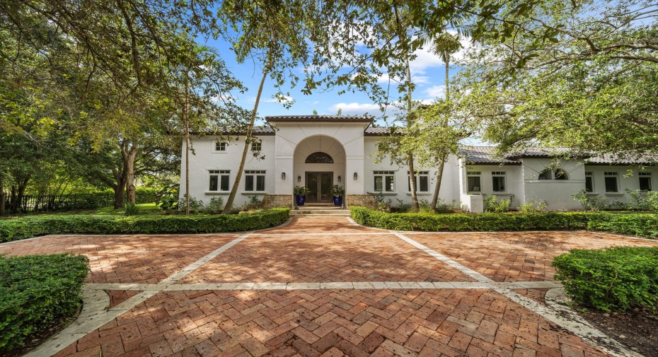 6200 SW 130th Terrace, Pinecrest, Florida 33156, 6 Bedrooms Bedrooms, ,6 BathroomsBathrooms,Single Family,For Sale,130th,RX-10902837