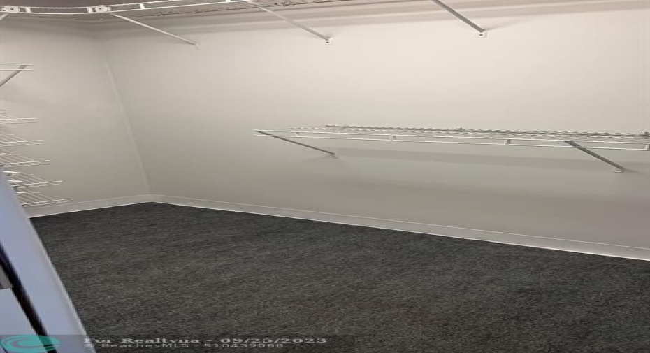 Walk in closet