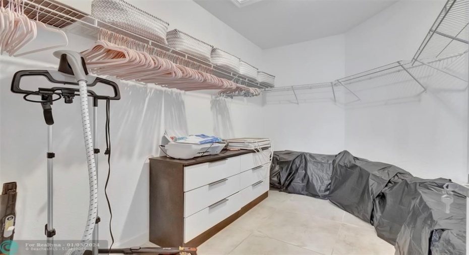 Master bedroom - HUGE closet (3rd floor)