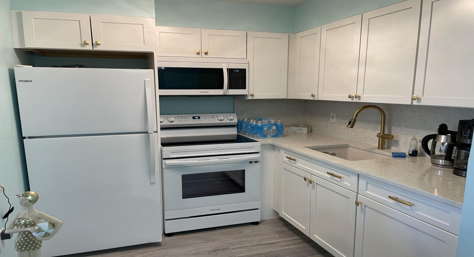 770 Horizons Street Unit 102, Boynton Beach, Florida 33435, 1 Bedroom Bedrooms, ,1 BathroomBathrooms,Condominium,For Sale,Horizons,102,RX-10921697