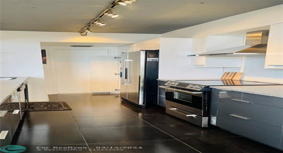 Modern Kitchen