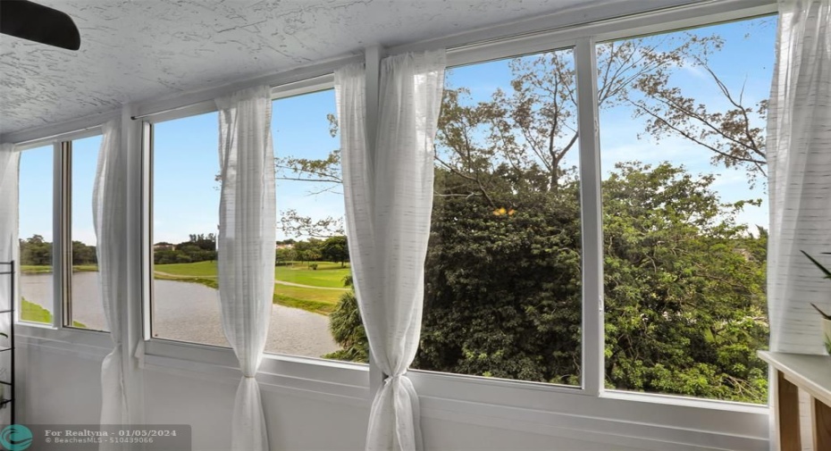 IMPACT GLASS AT FLORICA ROOM