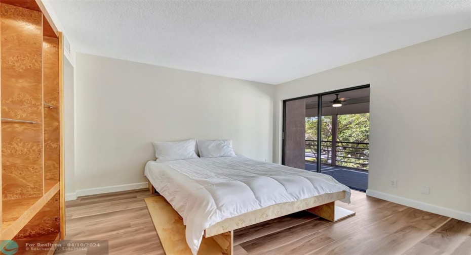2nd Bedroom/Den (Convertible), has a BUILT-IN MURPHY BED (NEW MATTRESS) & a 