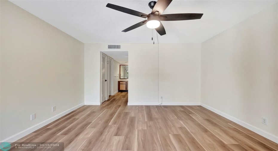 WOW! HUGE PRIMARY with NEW LUXURY VINYL FLOORING, NEW 4.5