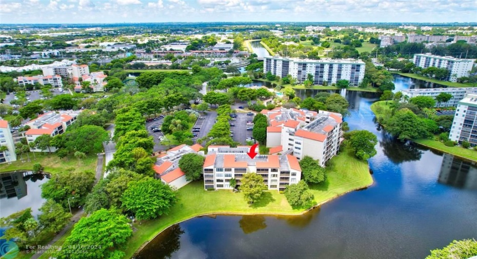 AMAZING AMENITIES & COMMUNITY - Amenities Include - Sauna, HUGE Gym, Game Room (Billiards, Ping Pong, Foosball, Darts & MORE!), 2 Pools, Clubhouse with Kitchen & Meetings Rooms, HUGE Library, HUGE Laundry, Tennis, Pickle-ball & Racquetball/Handball Courts, Playground, Car-wash Area, Bicycle Storage, Community Laundry on your floor (use provided Laundry Card, No Quarters), Trash Chute on your floor & MORE!