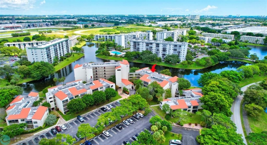 You will LOVE WHERE YOU LIVE! AMAZING LOCATION! 3rd Floor facing West with a 16' WIDE SCREENED-IN BALCONY. Conveniently located near the Turnpike, Atlantic Blvd, Commercial Blvd, I95 & Powerline Rd.