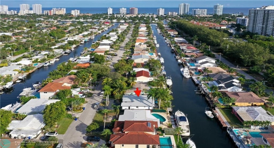 Direct Ocean Access with NO Fixed Bridges: Bring Your Boat!