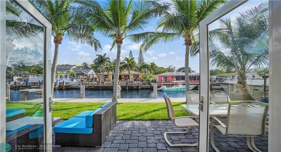 Welcome to Your Waterfront Retreat