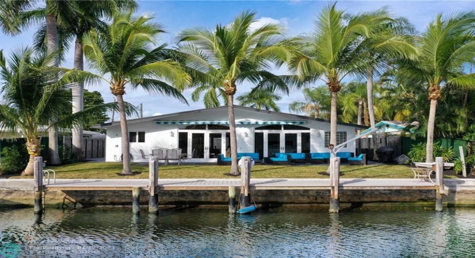 New 60-foot dock, accommodating vessels up to 55 feet.