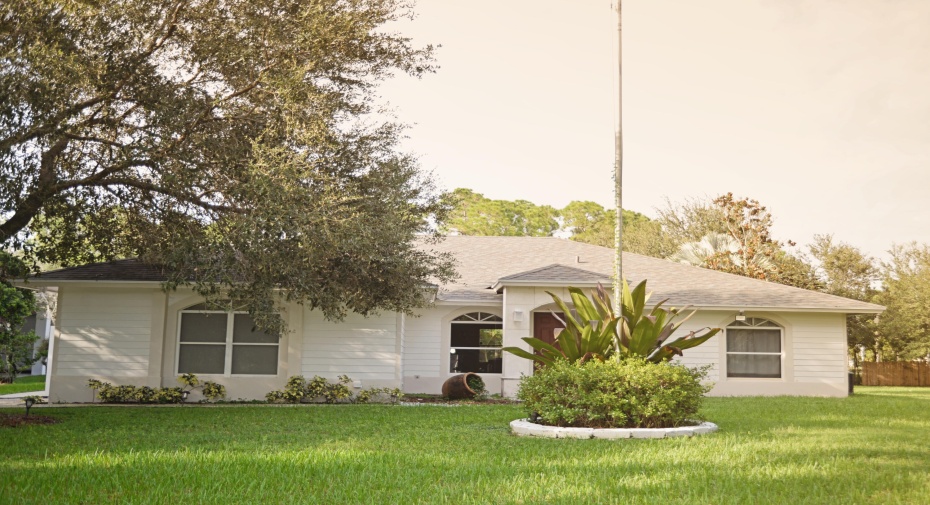 14041 N 80th Lane, The Acreage, Florida 33470, 3 Bedrooms Bedrooms, ,2 BathroomsBathrooms,Single Family,For Sale,80th,RX-10924875