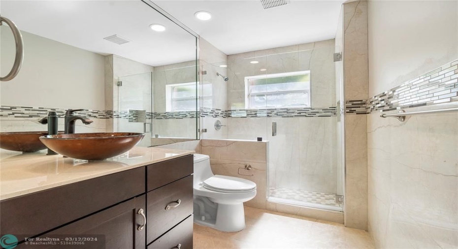 Master bath shower