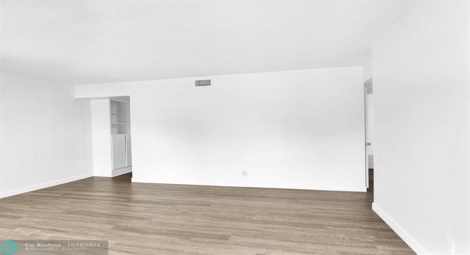 Entry room can be living room or formal entry etc