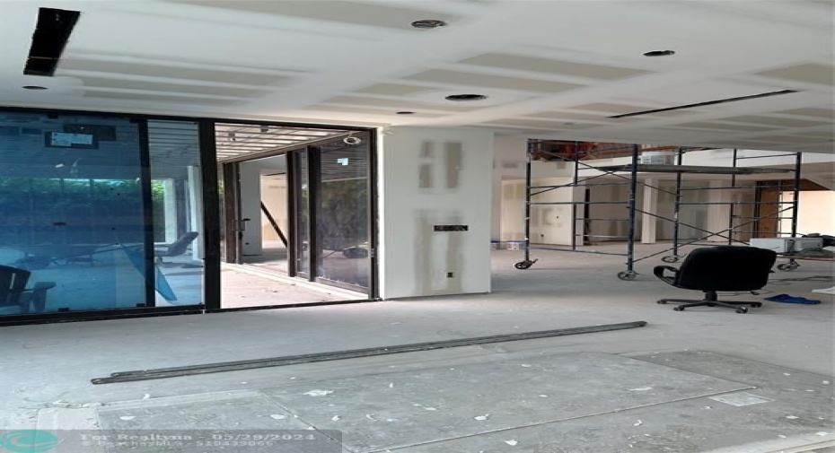 Construction update - priming of drywall almost complete