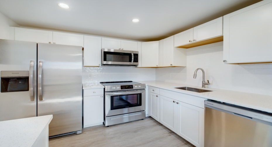 759 Flanders P, Delray Beach, Florida 33484, 1 Bedroom Bedrooms, ,1 BathroomBathrooms,Condominium,For Sale,Flanders P,2,RX-10872152