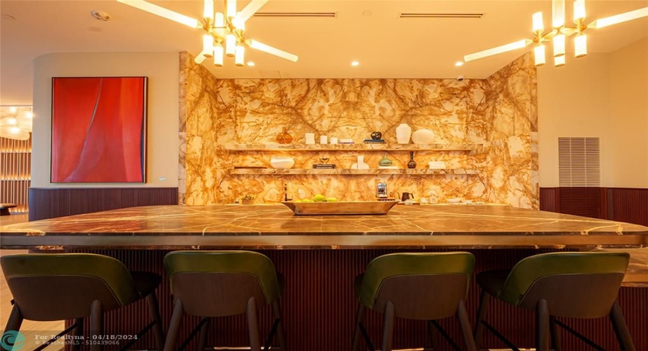 Spectacular Social Room Bar