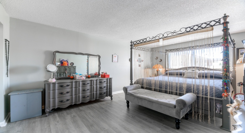 225 Bonnie Boulevard Unit 410, Palm Springs, Florida 33461, 1 Bedroom Bedrooms, ,1 BathroomBathrooms,Condominium,For Sale,Bonnie,4,RX-10928955