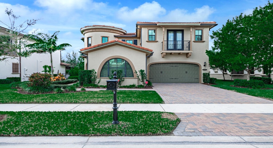 9245 W Meridian Drive, Parkland, Florida 33076, 5 Bedrooms Bedrooms, ,6 BathroomsBathrooms,Single Family,For Sale,Meridian,RX-10929921