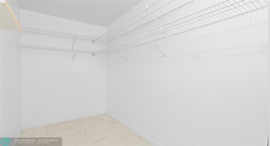 Large walk in closet!