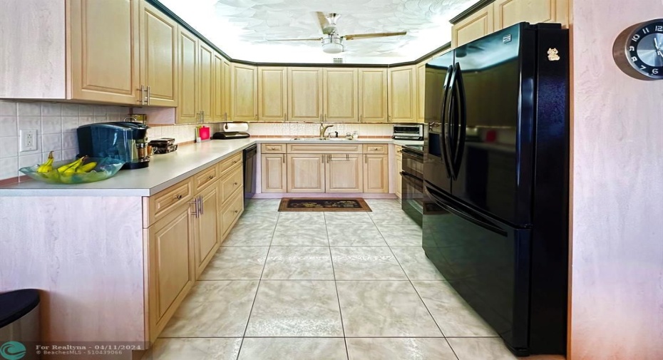Wooden Cabinets w/Tile Backsplash