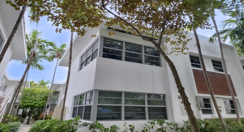 1568 Pennsylvania Avenue Unit 327, Miami Beach, Florida 33139, 1 Bedroom Bedrooms, ,1 BathroomBathrooms,Condominium,For Sale,Pennsylvania,2,RX-10930598