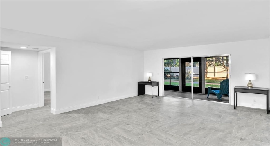 Living/dining room