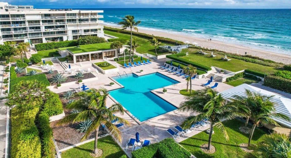 3250 S Ocean Boulevard Unit 407s, Palm Beach, Florida 33480, 2 Bedrooms Bedrooms, ,2 BathroomsBathrooms,Condominium,For Sale,Ocean,4,RX-10932485