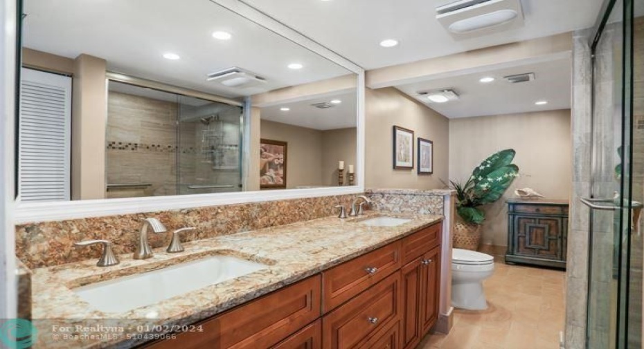 MASTER BATH