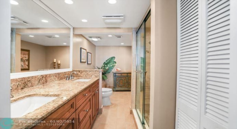MASTER BATH