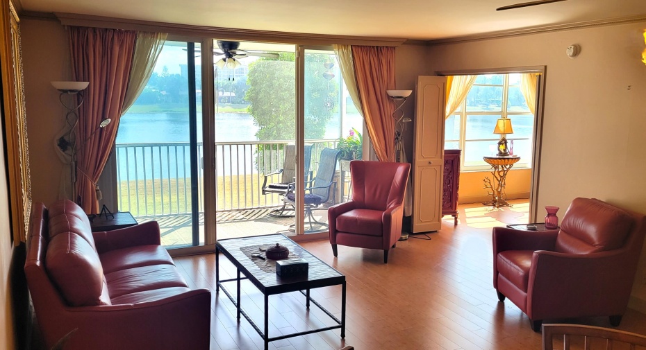 3100 N Course Lane Unit 201, Pompano Beach, Florida 33069, 3 Bedrooms Bedrooms, ,2 BathroomsBathrooms,Condominium,For Sale,Course,2,RX-10931991