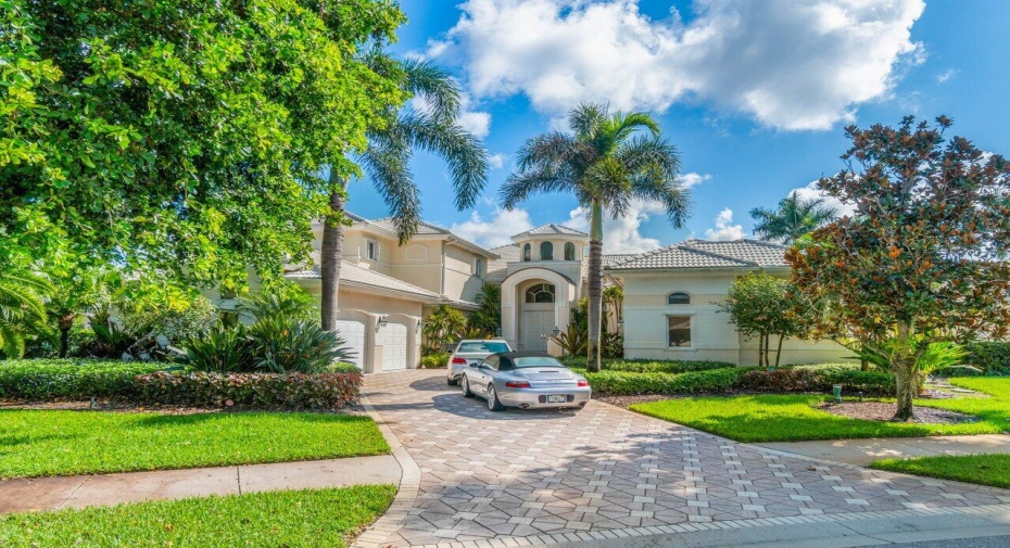 58 Saint James Drive, Palm Beach Gardens, Florida 33418, 5 Bedrooms Bedrooms, ,6 BathroomsBathrooms,Single Family,For Sale,Saint James,RX-10919710