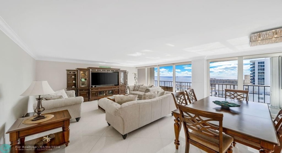 Dining/Living Room w/ Ocean View