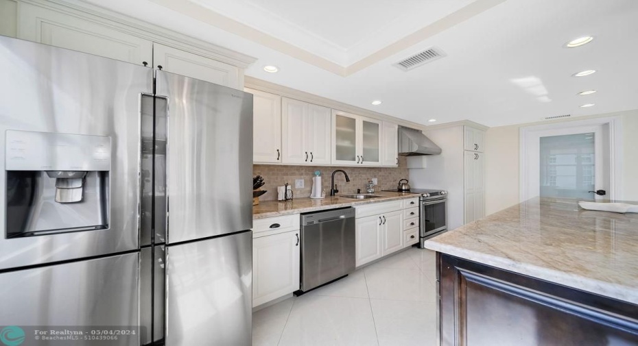 Open Kitchen