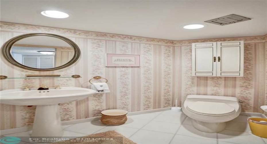 Powder Room