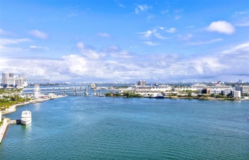 VIEW: CAUSEWAY