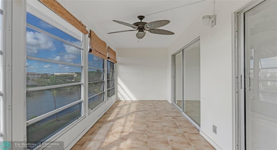 Enclosed with AMAZING tranquil lake views !