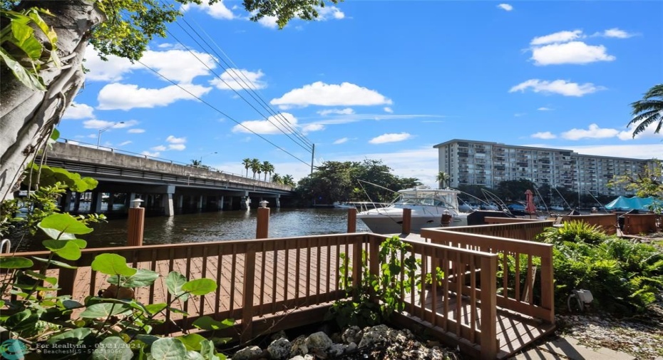 50 Ft Dock deeded dock