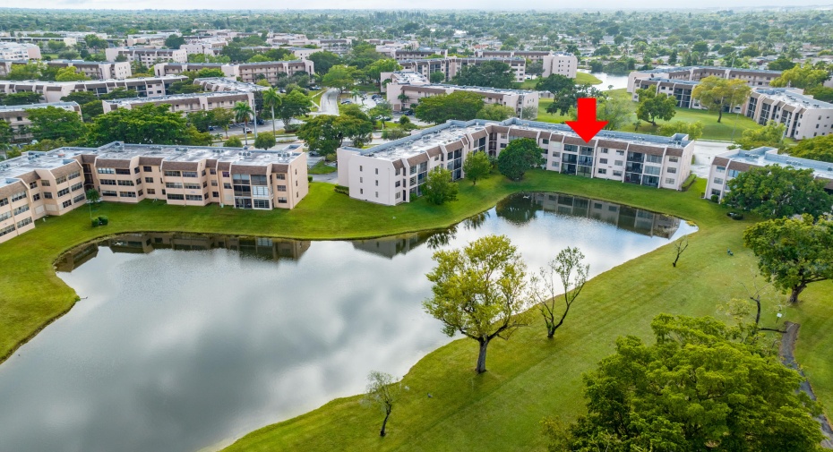 10331 Sunrise Lakes Boulevard Unit 303, Sunrise, Florida 33322, 2 Bedrooms Bedrooms, ,2 BathroomsBathrooms,Condominium,For Sale,Sunrise Lakes,3,RX-10936145